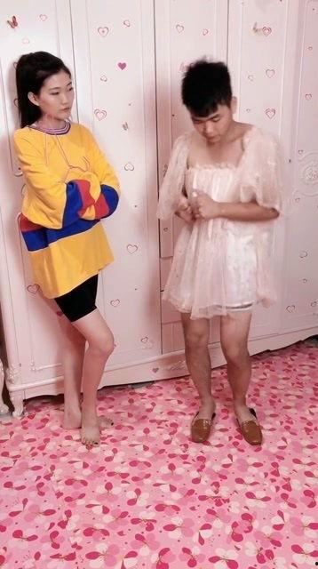 让老公穿女装,家庭趣味横生
